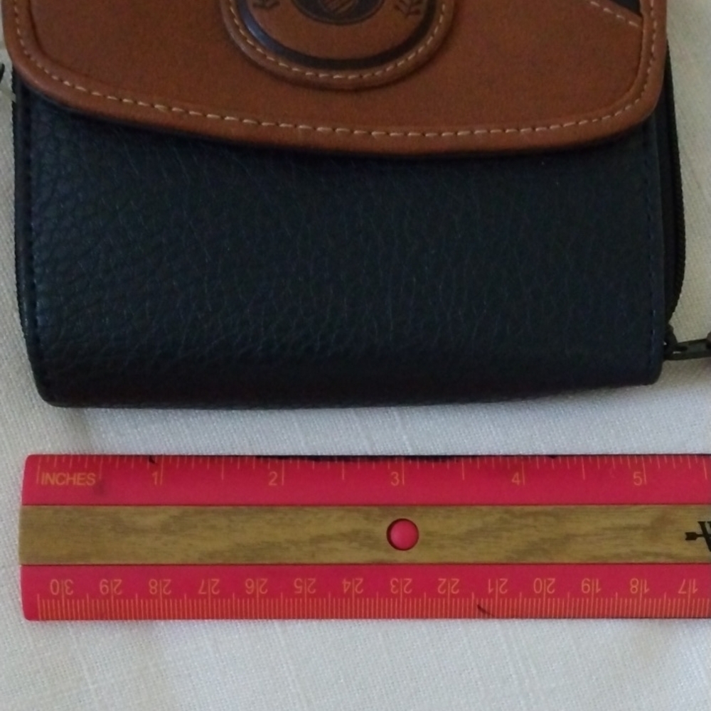 Wallet - Picture 9 of 10